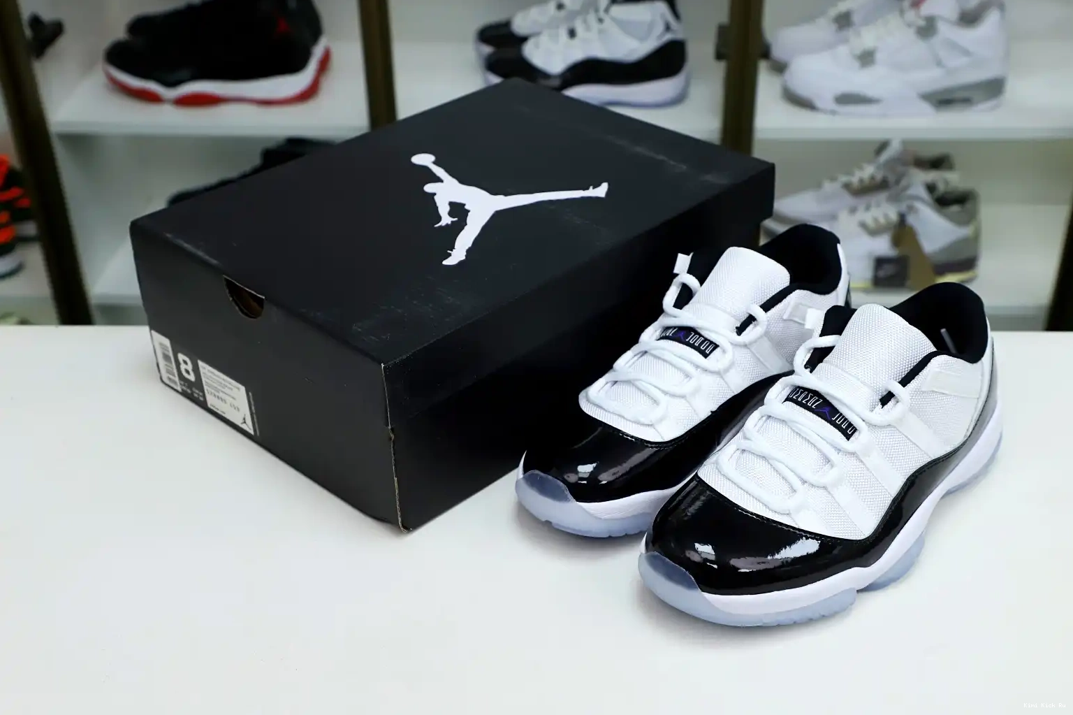 LOW RETRO JORDAN AIR 11 Kimikick CONCORD 0822